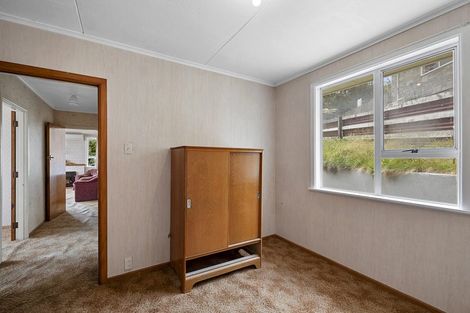 Photo of property in 31 Simons Street, Moturoa, New Plymouth, 4310