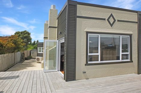 Photo of property in 35 Nash Parade, Foxton Beach, Foxton, 4815