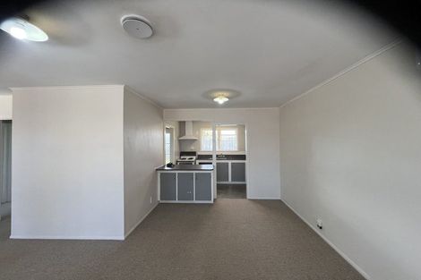 Photo of property in 6/8 Winspear Place, Manukau, Auckland, 2025