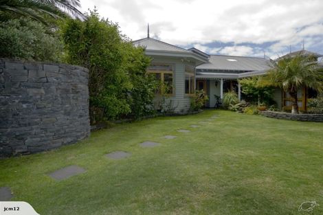 Photo of property in 52 Cheltenham Road, Devonport, Auckland, 0624