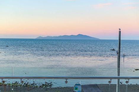 Photo of property in 10 Ocean Parade, Pukerua Bay, 5026