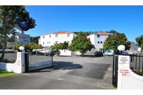 Photo of property in Oceanside Apartments, 14/453 Hibiscus Coast Highway, Orewa, 0931