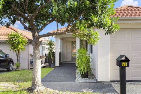 Photo of property in 28 Midshipman Court, Gulf Harbour, Whangaparaoa, 0930