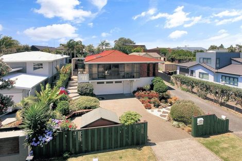 Photo of property in 97a Valley Road, Mount Maunganui, 3116