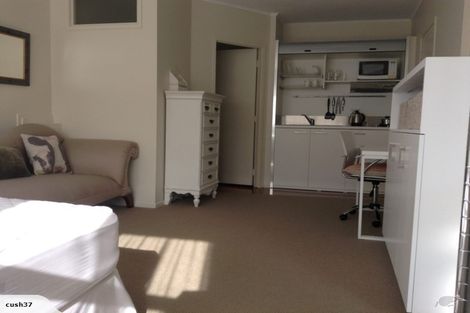 Photo of property in 88 Salamanca Road, Sunnynook, Auckland, 0620