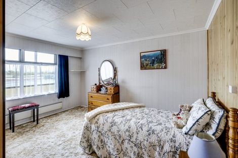 Photo of property in 61 Meeanee Quay, Westshore, Napier, 4110