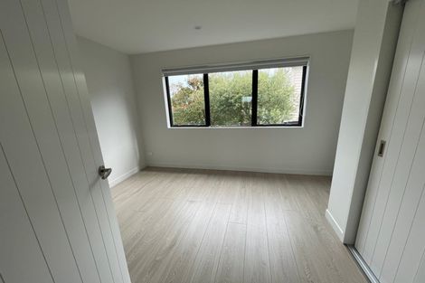 Photo of property in 29 Windy Ridge Road, Glenfield, Auckland, 0629