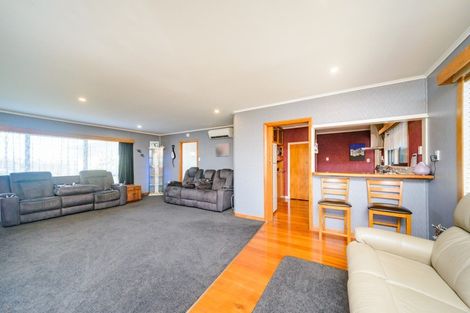 Photo of property in 8 Marlborough Street, Feilding, 4702