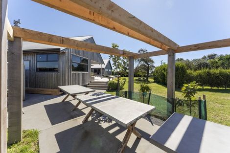 Photo of property in 294 Inland Road North, Tikorangi, Waitara, 4383