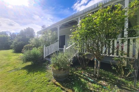 Photo of property in 1188 State Highway 2, Mikimiki, Masterton, 5881