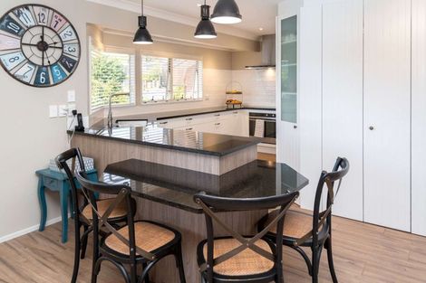 Photo of property in 2 Kaniere Place, Half Moon Bay, Auckland, 2012