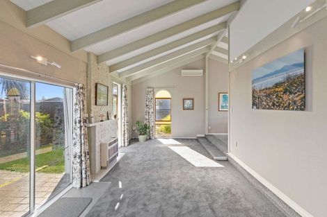 Photo of property in 53 Hinau Street, Castlecliff, Whanganui, 4501