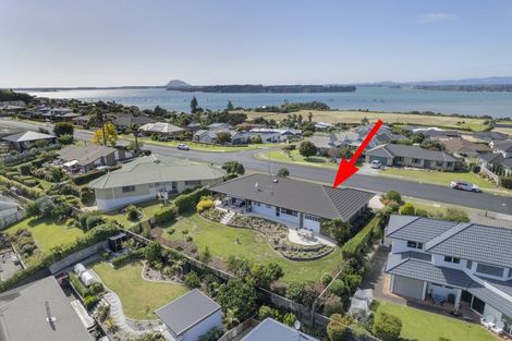 Photo of property in 106 Hamurana Road, Omokoroa, 3114