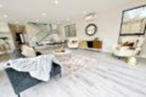 Photo of property in 4 Pohewa Road, Silverdale, 0932