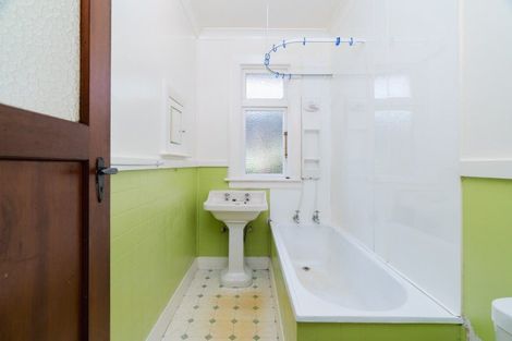 Photo of property in 54 Ravenswood Road, Saint Clair, Dunedin, 9012