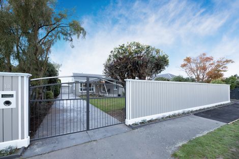Photo of property in 18 Everest Street, Burnside, Christchurch, 8053
