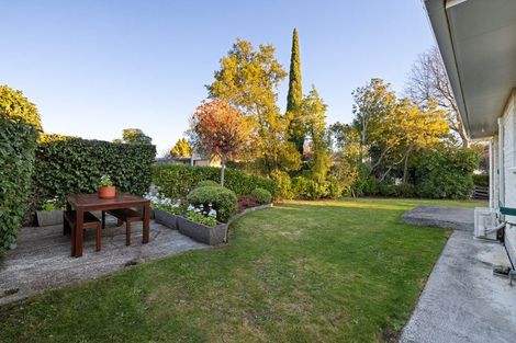 Photo of property in 32 Redwood Grove, Hokowhitu, Palmerston North, 4410