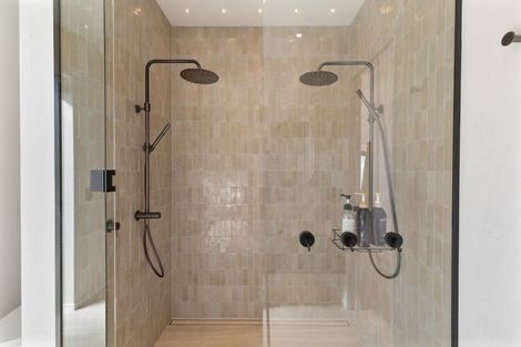 Photo of property in 82 Princes Drive, Britannia Heights, Nelson, 7010