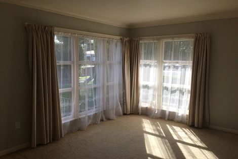 Photo of property in 12 Cross Street, Papakura, 2110