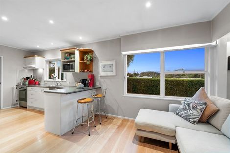 Photo of property in 10 Seine Road, Forrest Hill, Auckland, 0620