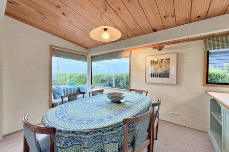 Photo of property in 123 Marine Parade, Eastbourne, Lower Hutt, 5013