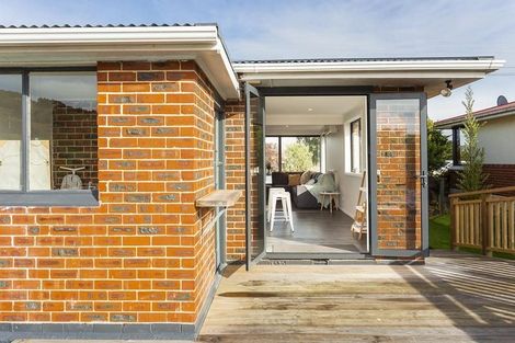 Photo of property in 12 Weir Street, Green Island, Dunedin, 9018