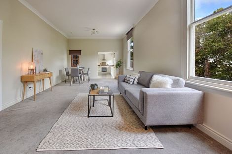 Photo of property in 10 Howard Street, Gore, 9710