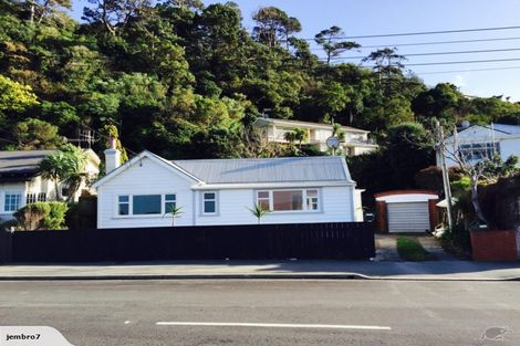 Photo of property in 221 Marine Parade, Seatoun, Wellington, 6022