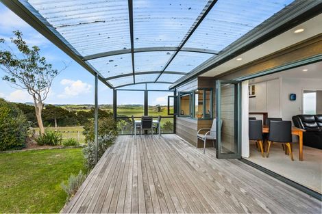 Photo of property in 93 Hamilton Road, Waimauku, 0881