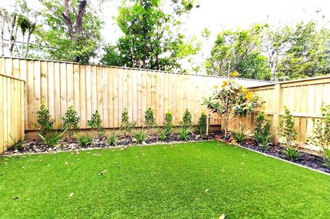 Photo of property in 29b Dawnhaven Drive, Te Atatu Peninsula, Auckland, 0610