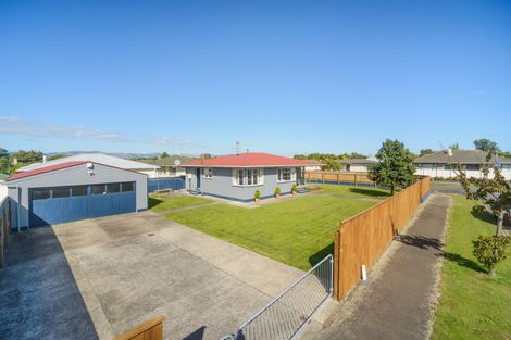 Photo of property in 28 Vernon Avenue, Takaro, Palmerston North, 4412