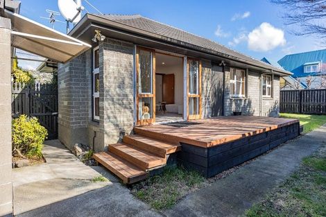 Photo of property in 3 Corson Avenue, Beckenham, Christchurch, 8023