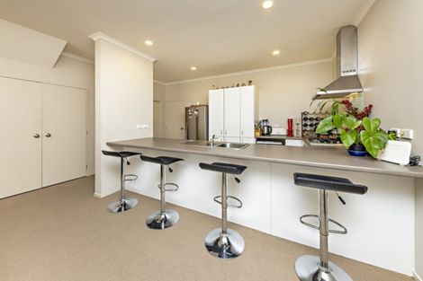 Photo of property in 24 Willow Camp Road, Takanini, 2112