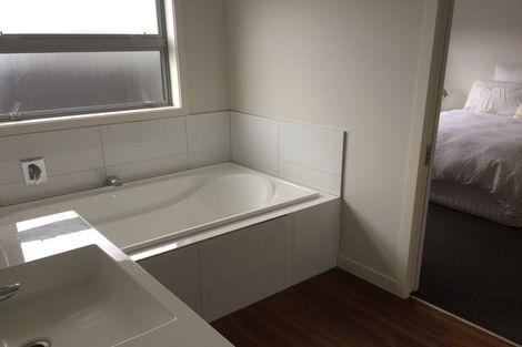 Photo of property in 83 Rosalie Terrace, Kelvin Grove, Palmerston North, 4414