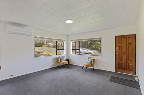 Photo of property in 2 Squire Place, Blagdon, New Plymouth, 4310