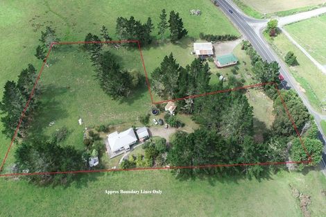 Photo of property in 1570 State Highway 10, Totara North, Mangonui, 0494