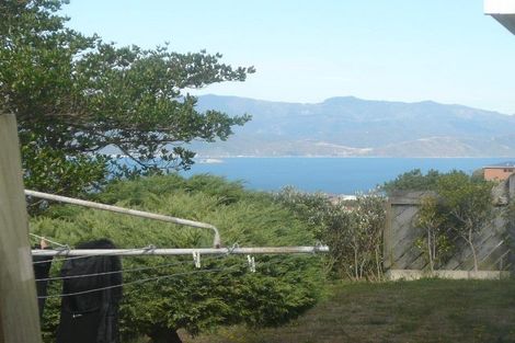 Photo of property in 32a Nalanda Crescent, Broadmeadows, Wellington, 6035