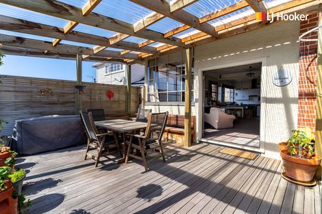 Photo of property in 63 Albert Street, Saint Clair, Dunedin, 9012