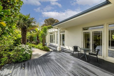 Photo of property in 19 Quadrant Heights, Paraparaumu, 5032