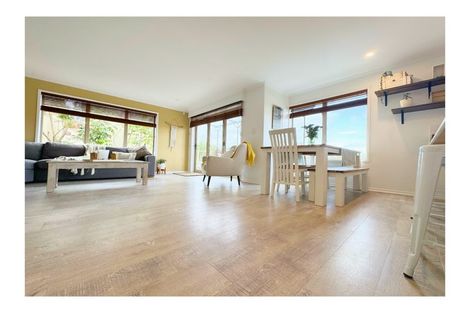 Photo of property in 41 Millennial Way, Orewa, 0931