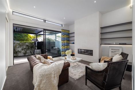 Photo of property in 31 Waiwetu Street, Fendalton, Christchurch, 8052