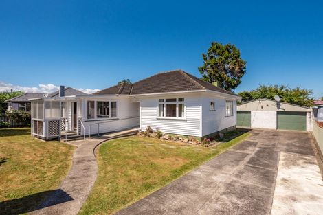 Photo of property in 27 Read Street, Levin, 5510