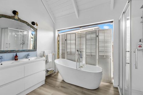 Photo of property in 91 Riverside Road, Orewa, 0931