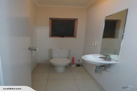 Photo of property in 93 Chelsea View Drive, Chatswood, Auckland, 0626