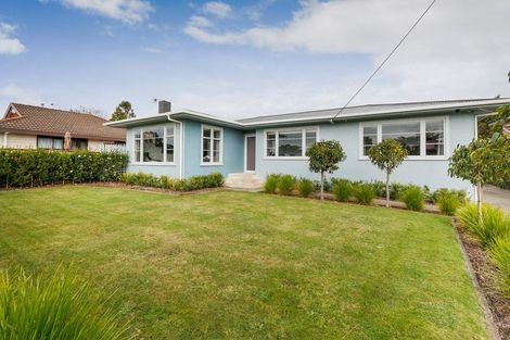 Photo of property in 3 Wincanton Place, Awapuni, Palmerston North, 4412