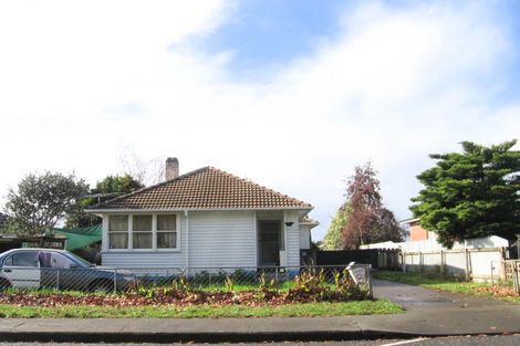 Photo of property in 1008 Grove Road, Mayfair, Hastings, 4122