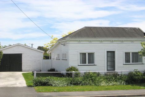 Photo of property in 15 Rolleston Street, Cheviot, 7310