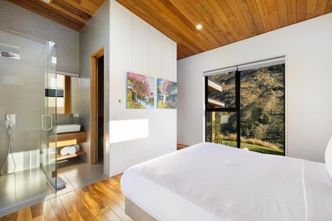 Photo of property in 142 Littles Road, Dalefield, Queenstown, 9371