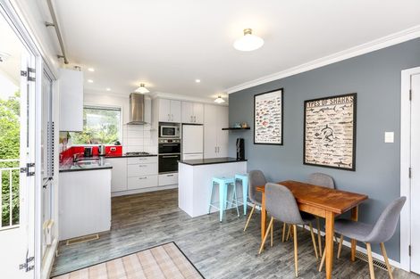 Photo of property in 43c Mangorei Road, Strandon, New Plymouth, 4312