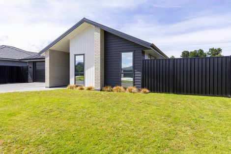Photo of property in 130 Harakeke Drive, Wharewaka, Taupo, 3330